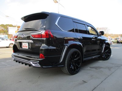 صورة 27 لـ 2015 Lexus LX
