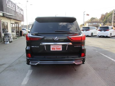 صورة 19 لـ 2015 Lexus LX
