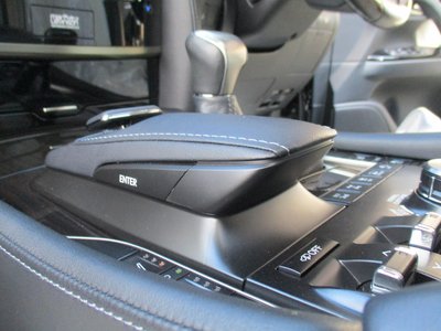 صورة 66 لـ 2015 Lexus LX