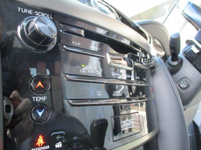صورة 63 لـ 2015 Lexus LX
