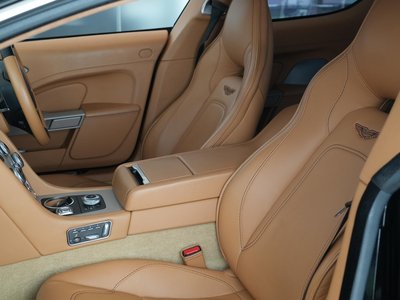 2016 Aston Martin RAPIDE — миниатюра 17