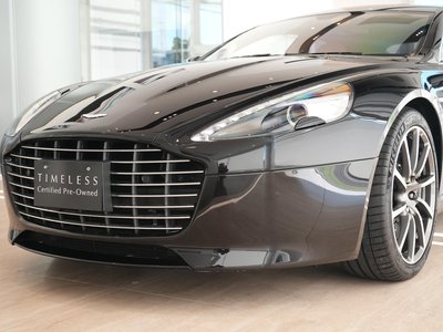 2016 Aston Martin RAPIDE — миниатюра 4