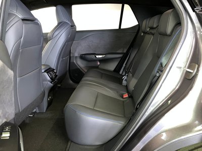 صورة مصغرة 27 لـ 2026 Lexus RZ