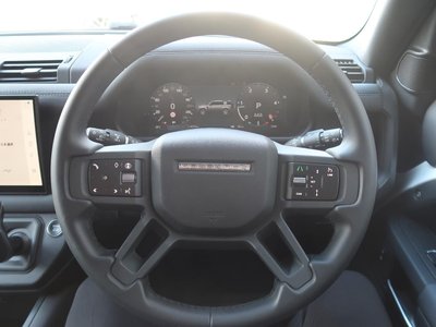 صورة مصغرة 43 لـ 2025 LAND Rover DEFENDER