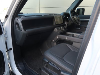 صورة مصغرة 27 لـ 2025 LAND Rover DEFENDER