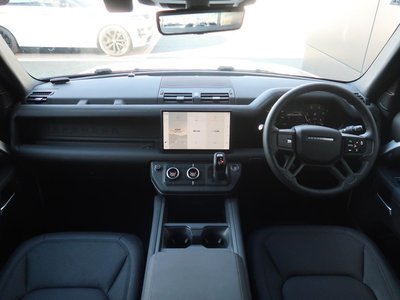 صورة مصغرة 2 لـ 2025 LAND Rover DEFENDER