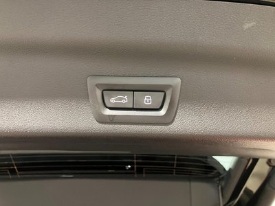 2025 BMW X1 thumbnail 19