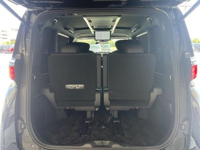 2025 Toyota ALPHARD 照片 17