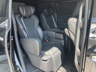 2025 Toyota ALPHARD 照片 16