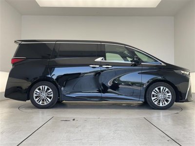 2025 Toyota ALPHARD 照片 33