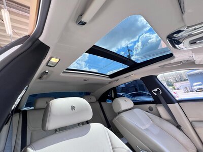 صورة 30 لـ 2015 ROLLS-ROYCE GHOST