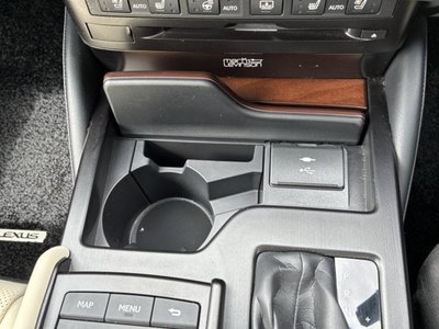 2021 Lexus ES thumbnail 33