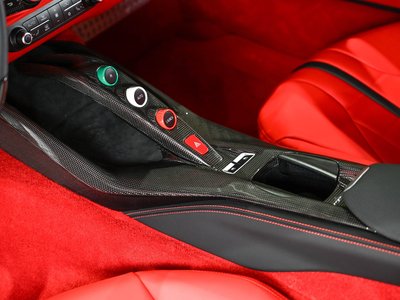 2020 Ferrari 812 SUPERFAST 照片 16