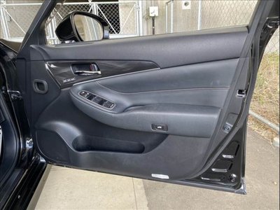 صورة 64 لـ 2013 Toyota CROWN ATHLETE
