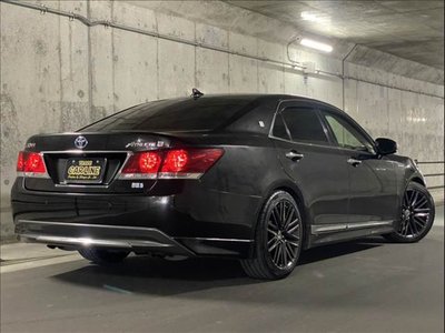 صورة 18 لـ 2013 Toyota CROWN ATHLETE