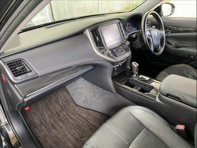 صورة 58 لـ 2013 Toyota CROWN ATHLETE