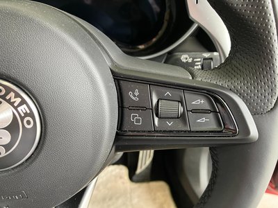 2024 ALFA Romeo JULIA 照片 27