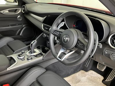 2024 ALFA Romeo JULIA 照片 24