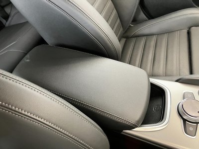 2024 ALFA Romeo JULIA 照片 41