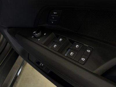 صورة 103 لـ 2022 AUDI E-TRON GT QUATTRO