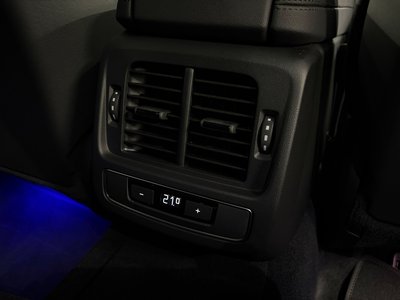 صورة 140 لـ 2022 AUDI E-TRON GT QUATTRO
