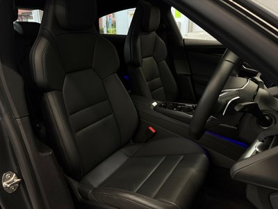 صورة 107 لـ 2022 AUDI E-TRON GT QUATTRO