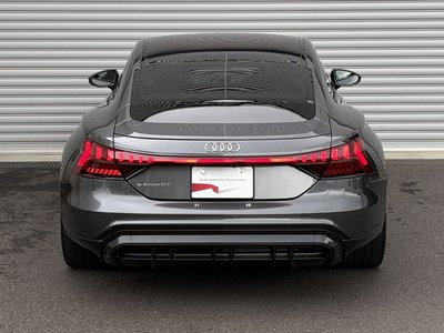 صورة 76 لـ 2022 AUDI E-TRON GT QUATTRO