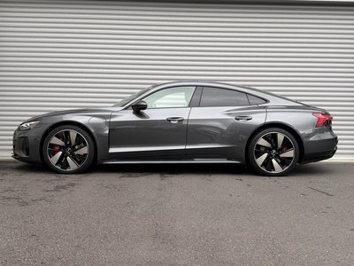 صورة 67 لـ 2022 AUDI E-TRON GT QUATTRO