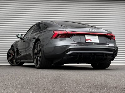 صورة 87 لـ 2022 AUDI E-TRON GT QUATTRO
