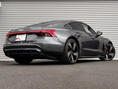 صورة 73 لـ 2022 AUDI E-TRON GT QUATTRO