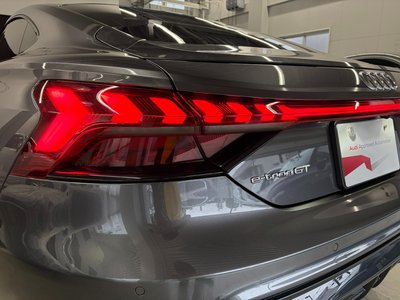 صورة 91 لـ 2022 AUDI E-TRON GT QUATTRO