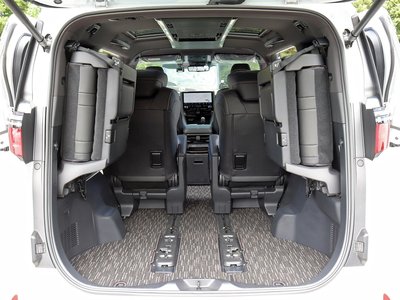 2024 Toyota ALPHARD 照片 33