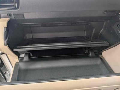 2024 Toyota LAND CRUISER 300 thumbnail 41