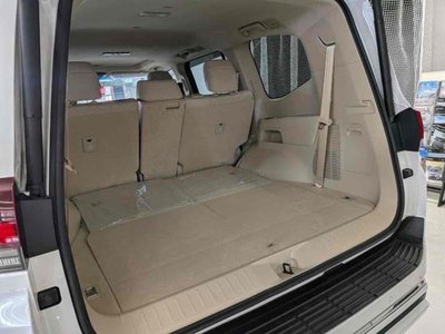 2024 Toyota LAND CRUISER 300 photo 13