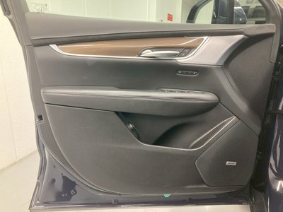 2025 Cadillac XT5 — фото 41