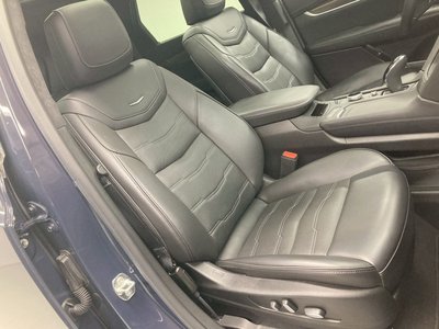 صورة 8 لـ 2025 Cadillac XT5
