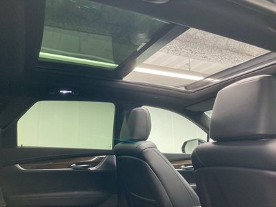 صورة 2 لـ 2025 Cadillac XT5