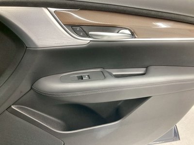 2025 Cadillac XT5 — фото 94