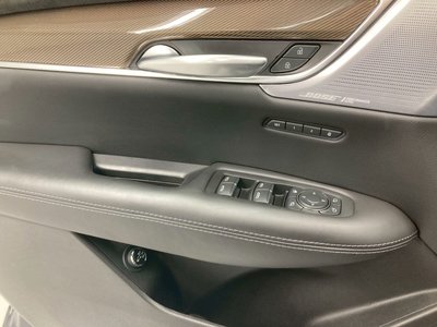2025 Cadillac XT5 — фото 42