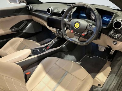 صورة مصغرة 11 لـ 2019 Ferrari PORTOFINO
