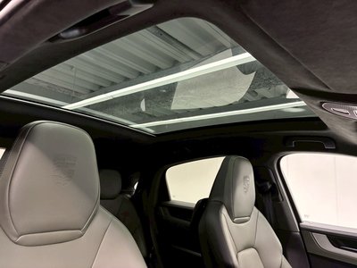 2023 Porsche CAYENNE — миниатюра 30