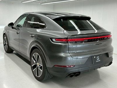 2023 Porsche CAYENNE — миниатюра 18