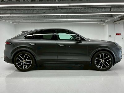 2023 Porsche CAYENNE — миниатюра 13