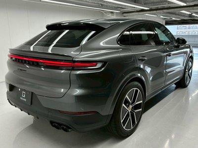 2023 Porsche CAYENNE — миниатюра 16