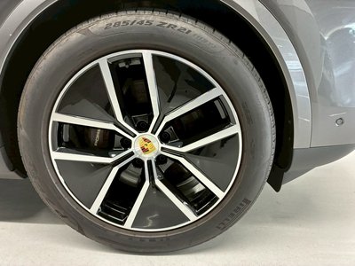 2023 Porsche CAYENNE — миниатюра 14