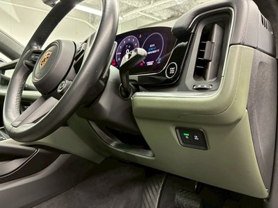 2023 Porsche CAYENNE — миниатюра 32