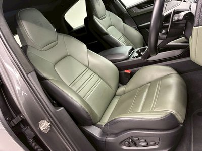 2023 Porsche CAYENNE — миниатюра 6