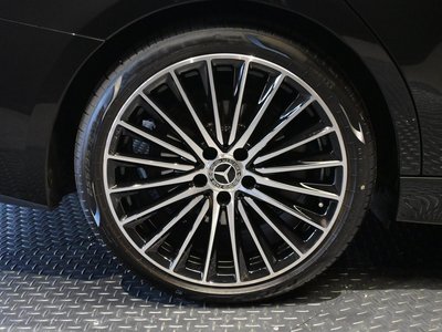 2025 Mercedes-BENZ C-CLASS photo 12