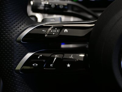 2025 Mercedes-BENZ C-CLASS thumbnail 22