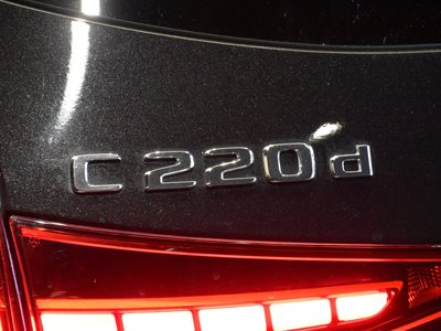 2025 Mercedes-BENZ C-CLASS photo 8
